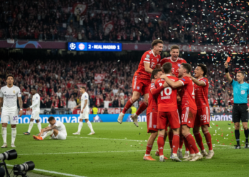 Bayern eliminate Real Madrid after late goals and Camavinga red