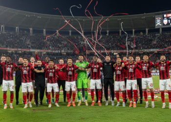 USM Alger secure CAF Confederation Cup final with resilient 1-1 away draw