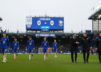 Chelsea suffer fifth successive scoreless league loss since 1912 as Rosenior sacked