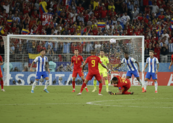Venezuela, hampered by 18 absences, salvage dramatic 2-2 Copa America draw
