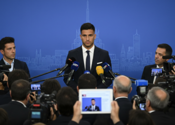 Milan prostitution probe names over 70 Serie A players as clients; Leao denies wrongdoing