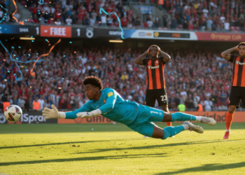 Shaita FC goalkeeper Molikic Keita stuns Freeport FC in Orange Cup semifinal