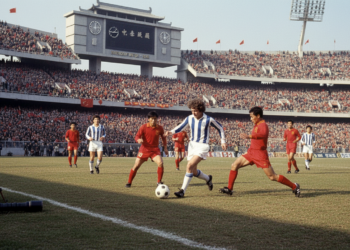 Paddy Dwyer recalls UCD 1976 China tour as first Western football side