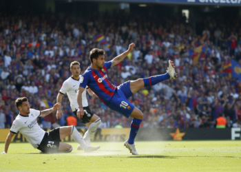 Barcelona target Joao Pedro as alternative to Julian Alvarez this summer