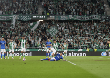 Elche seeks crucial win to secure survival as Alavés visit Martínez Valero
