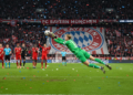 Jonas Urbig stars as Kompany's switch secures Bayern win at Wolfsburg