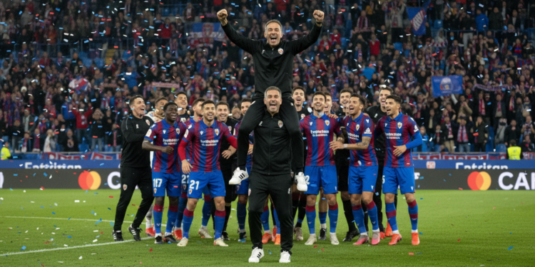 Levante surge as Luis Castro propels side toward survival after comebacks