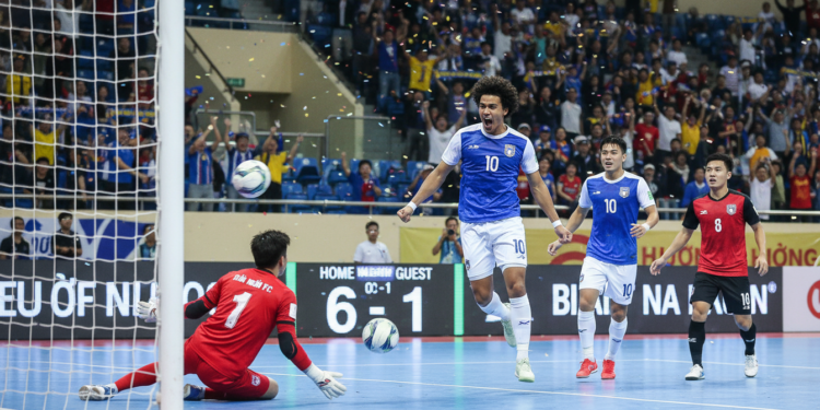 Thai Son Nam hammer Hanoi FC 6-1 as Henrique nets hat-trick