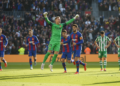 Barcelona beat Betis 3-1 as Joan Garcia inches toward first Zamora