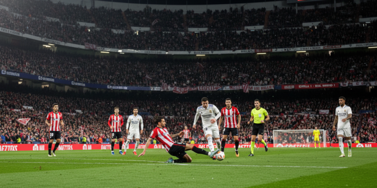 Sevilla hosts Real Madrid at Ramón Sánchez-Pizjuán in LaLiga clash