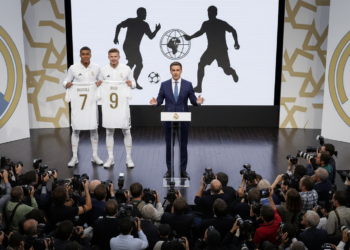 Real Madrid candidate Enrique Riquelme announces two international signings if elected