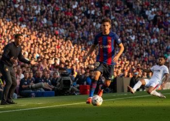 Barcelona step up pursuit of Anthony Gordon to bolster forward options