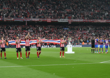 Rayo Vallecano lauds fans after Conference League final defeat to Crystal Palace
