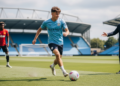 Elliot Anderson favors Manchester City amid transfer tussle with Manchester United