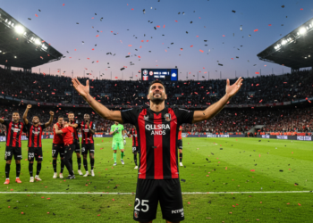 Dante secures Nice's Ligue 1 survival in final game before retirement