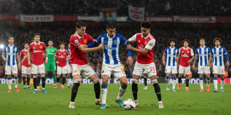 William Gomes transfer battle as Man Utd and Arsenal pursue Porto winger
