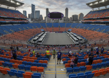 2026 World Cup attendance slump threatens FIFA's $40 billion windfall, U.S. tourism