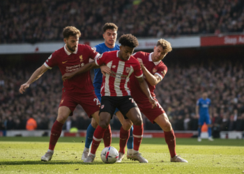Bradley Barcola transfer race ignites as Arsenal and Liverpool target
