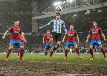 Maximiliano Araujo draws Manchester United and Chelsea transfer interest