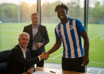 Coventry City close to signing Eintracht Frankfurt defender Aurèle Amenda
