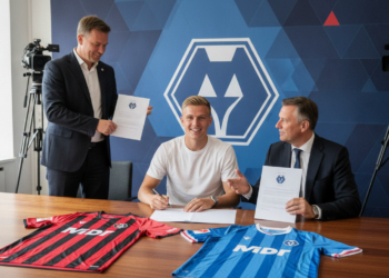 Rasmus Kristensen confirms return to FC Midtjylland from Eintracht Frankfurt