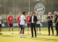 Noël Aséko nears verbal agreement with Eintracht Frankfurt while Bayern consider sale