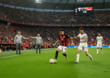 Equi Fernández available as Leverkusen entertain a Benfica €20m offer