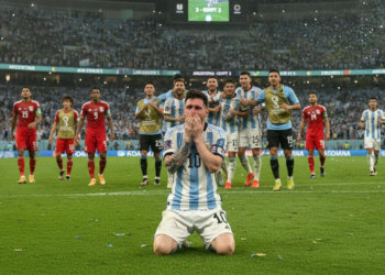 Argentina stages 3-2 World Cup comeback over Egypt as Messi weeps