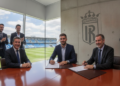 Sergio Canales signs two-year deal with Racing ahead of Primera División return