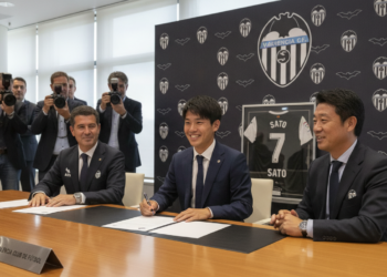 Ryunosuke Sato signs for Valencia until 2031 becoming club's first Japanese