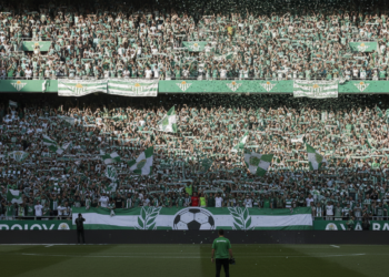 Real Betis records 55,474 season ticket renewals ahead of Champions League return