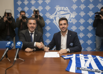 Mikel Rodríguez signs for Alavés and targets LaLiga breakthrough