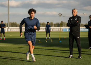 Franco Mastantuono faces defining preseason as Mourinho weighs loan decision