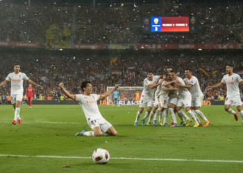 Valencia rout Eldense 3-0 as Sato, Jesús Vázquez and Raba score