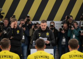 Borussia Dortmund admits failure to secure key attacking signings this summer