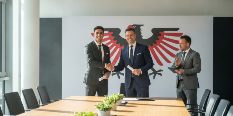 Eintracht Frankfurt confirms Otávio signing on €4.5m deal through 2031