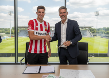 VfB Stuttgart secure Leo Sauer from Feyenoord for €12.5m