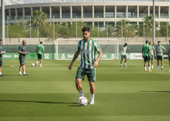 Isco makes first preseason appearance as Betis prepares for Arsenal test