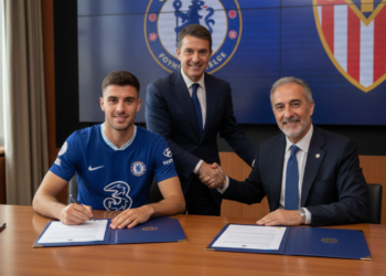 Rayo Vallecano confirms Pep Chavarría sale to Chelsea for €25m
