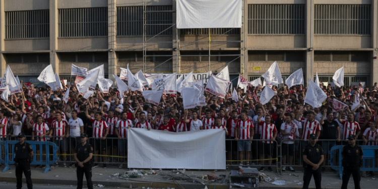 Rayo Vallecano fans demand Martín Presa exit after stadium safety audit
